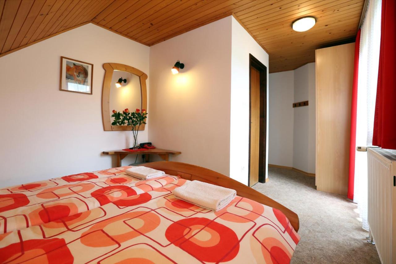 Hisa Resje 3*